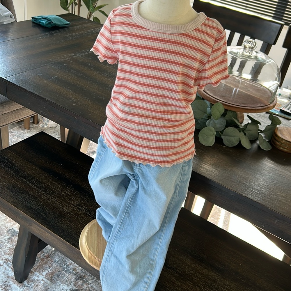 2 ribbed tops and jeans